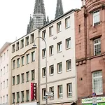 Sandmanns Am Dom