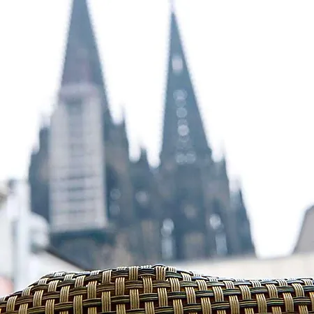 Sandmanns Am Dom 3* كولونيا