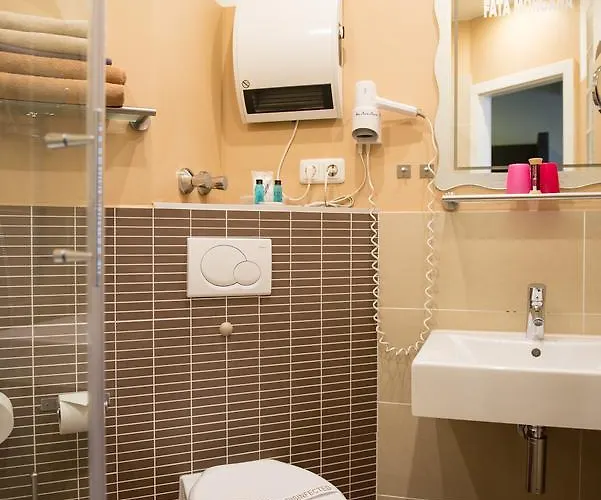 Sandmanns Am Dom Отель